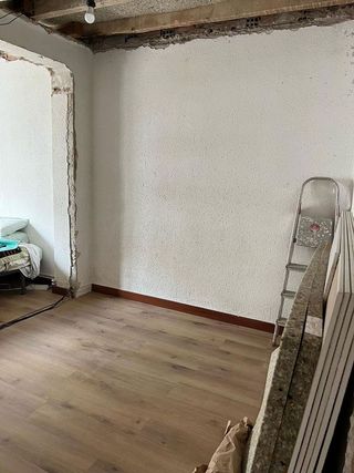 Piso en venta en Plaza España - Villa Pilar - Reyes Católicos - Vadillos en Burgos