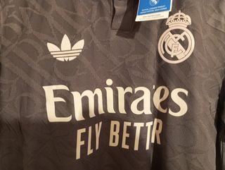 Camiseta Real Madrid Authentic 24/25 UCL Mbappe.