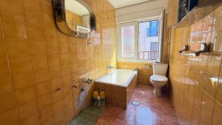 Piso en venta en El Llano en Gijón