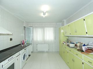 Piso en venta en Centro - Desierto - Arrontegi en Barakaldo