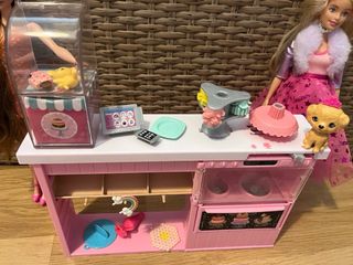 Lote Barbie: Muñecas y Accesorios Pastelería