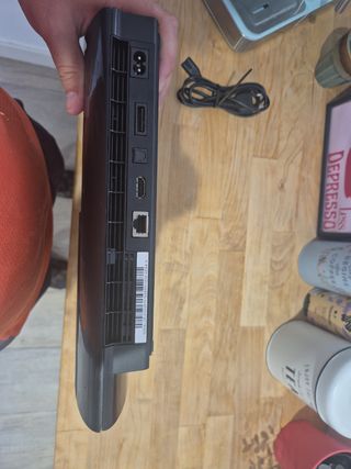 PlayStation 3 Super Slim 12GB Negra