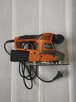 Vendo lijadora orbital 240W