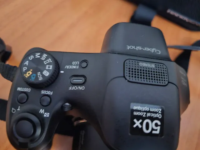 Cámara Sony 50x Zoom + Bolso