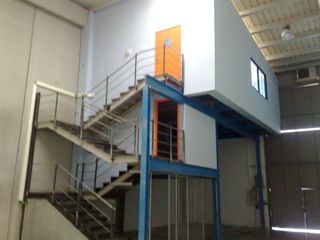 Nave industrial en alquiler en Vilablareix