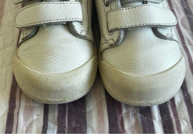 Deportivas Igor T24 Blancas Velcro