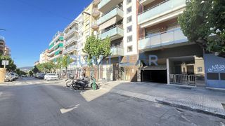 Garaje en alquiler en Can Calders - Mas Lluí - Roses Castellbell en Sant Feliu de Llobregat