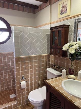 Chalet en venta en La Granja-La Colina-Los Pastores en Algeciras