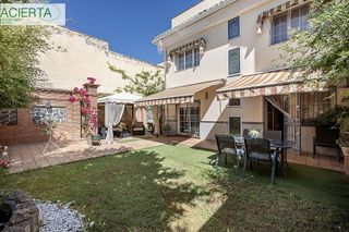 Casa adosada en venta en Pajaritos - Plaza de Toros en Granada