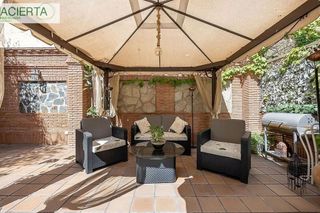 Casa adosada en venta en Pajaritos - Plaza de Toros en Granada