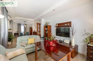 Casa adosada en venta en Pajaritos - Plaza de Toros en Granada
