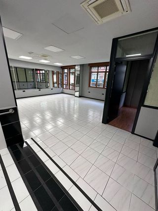 Oficina en alquiler en Zona Teatro Campoamor en Oviedo