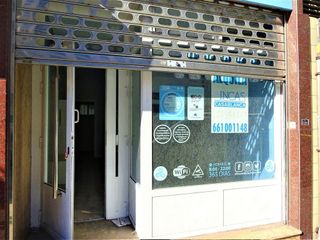 Local comercial en alquiler en Os Mallos - San Cristóbal en Coruña (A)