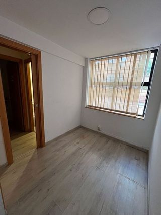 Oficina en alquiler en La Calzada en Sevilla