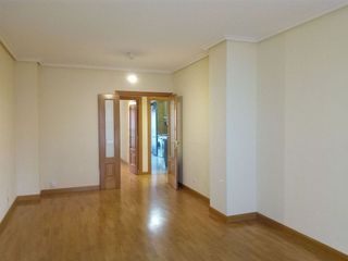 Piso en alquiler en Antigua Estación FFCC - San Agustín en Burgos