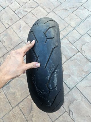 Neumático Pirelli Diablo Rosso II 
160/60 ZR17
