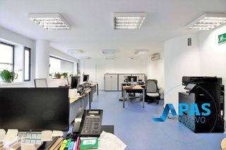 Oficina en venta en Numancia - San Fernando en Santander