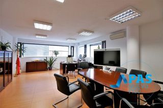 Oficina en venta en Numancia - San Fernando en Santander