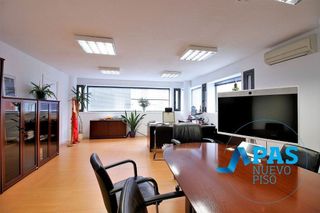 Oficina en venta en Numancia - San Fernando en Santander