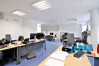 Oficina en venta en Numancia - San Fernando en Santander