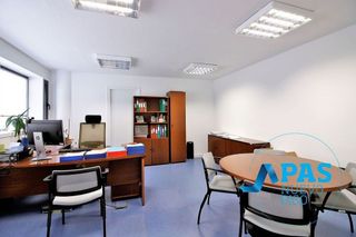 Oficina en venta en Numancia - San Fernando en Santander