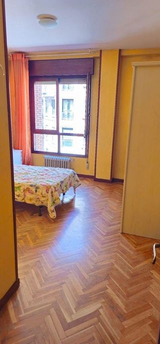 Piso en venta en Zona Teatro Campoamor en Oviedo
