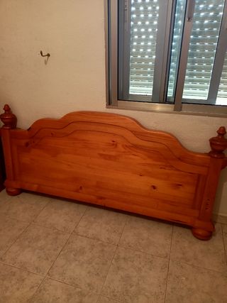 Cabecero de pino macizo 150x180