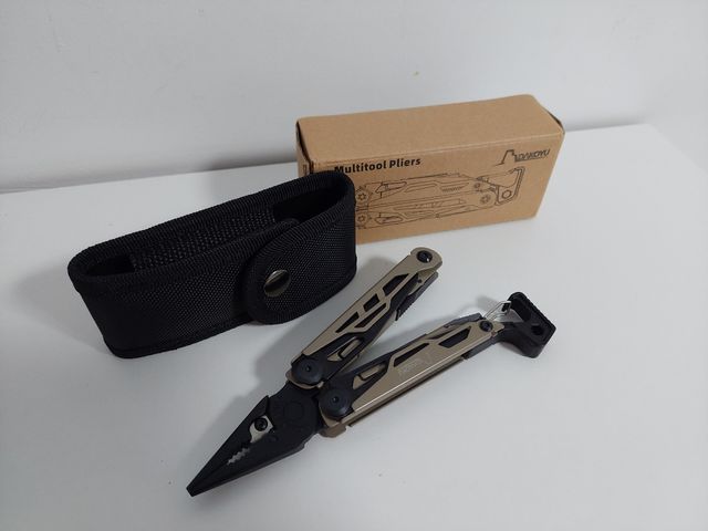 Alicates Multiusos con Funda y Accesorios