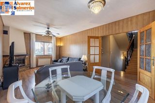 Chalet en venta en Gójar