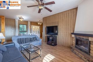 Chalet en venta en Gójar