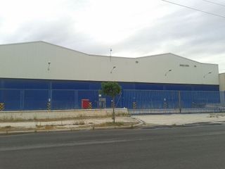 Nave industrial en alquiler en Polígonos - Recinto Ferial Cortijo de Torres en Málaga