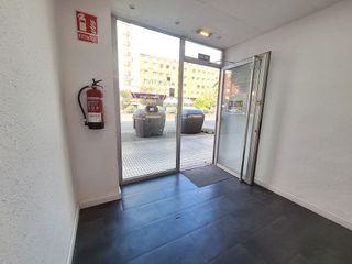 Local comercial en alquiler en El Llano en Gijón