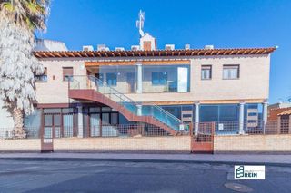 Local comercial en venta en Ugena