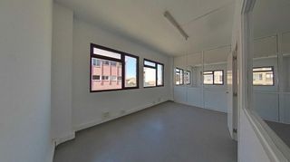 Oficina en venta en Alisal - Cazoña - San Román en Santander