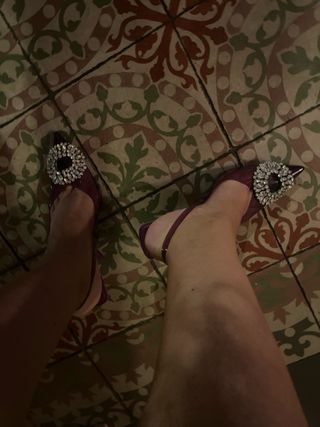 Zapatos de tacón transparentes Zara con pedrería