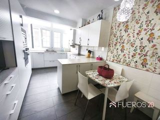 Piso en venta en Centro - Desierto - Arrontegi en Barakaldo