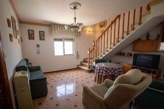 Casa adosada en venta en Archidona