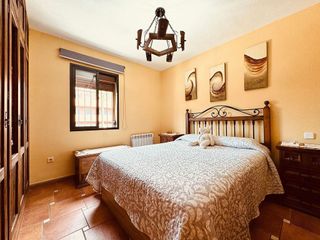 Casa adosada en venta en Casares