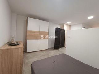 Estudio en alquiler en En Corts en Valencia