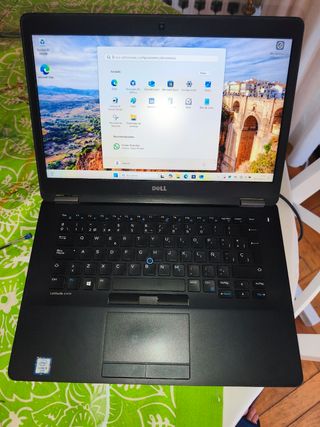 Portátil Dell Latitude E7470
