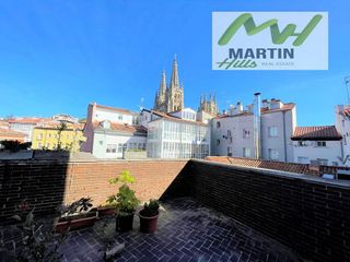 Piso en alquiler en Centro en Burgos