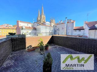Piso en alquiler en Centro en Burgos