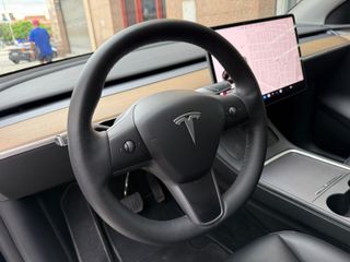 TESLA Model Y Gran Autonomia 4WD
