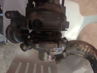 Turbo Nissan Qashqai J10 motor 2000 diesel 150 CV.