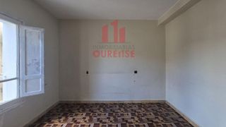 Piso en venta en Posío en Ourense