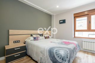 Piso en venta en Tenderina Alta - Fozaneldi en Oviedo