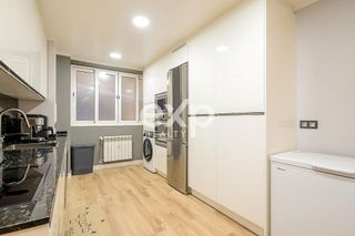 Piso en venta en Tenderina Alta - Fozaneldi en Oviedo
