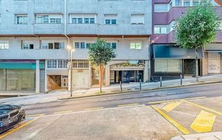 Local comercial en venta en Ensanche - Sar en Santiago de Compostela