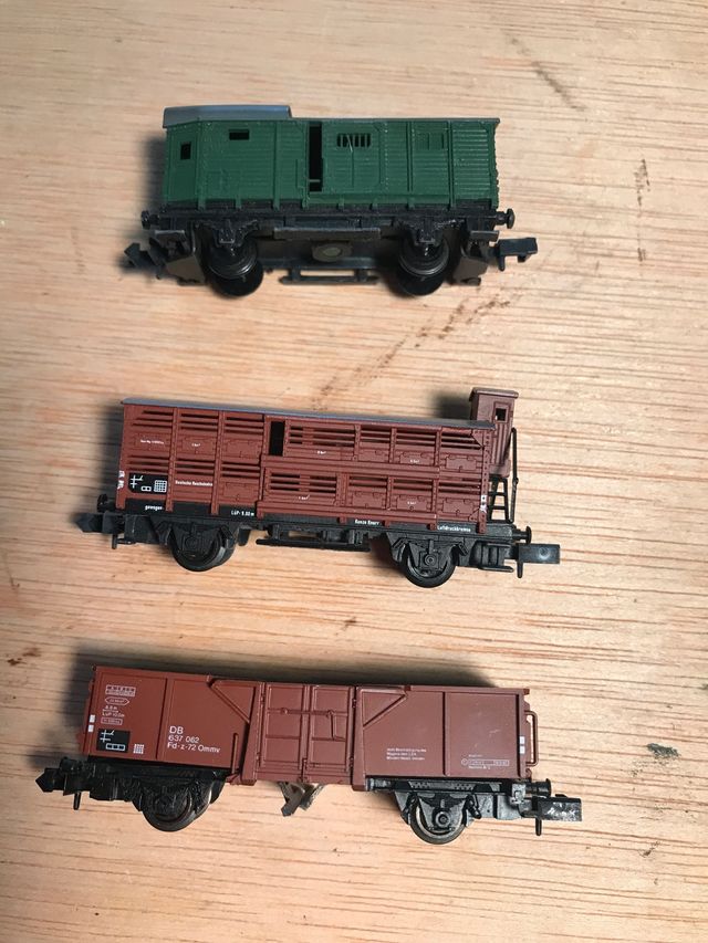 3 vagones de tren ARNOL: mercancías y furgón