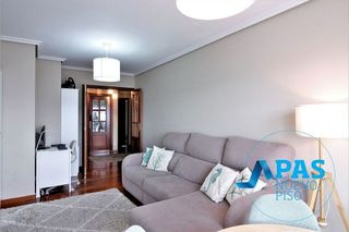 Piso en venta en Peñacastillo - Nueva Montaña en Santander